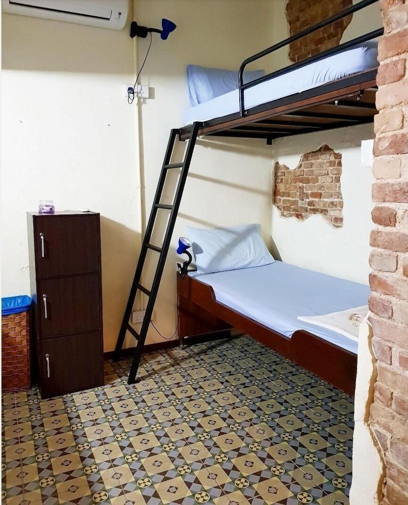 Sojourn Beds & Cafe - Hostel image