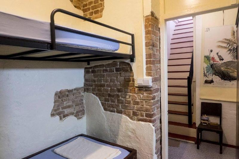 Sojourn Beds & Cafe - Hostel image