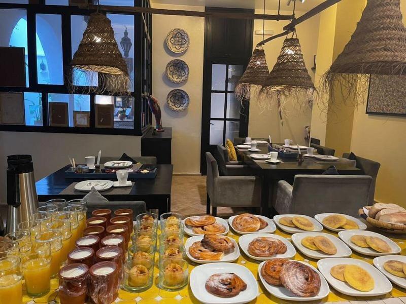 Riad Dar Awil image