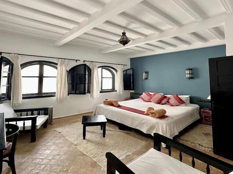 Riad Dar Awil image