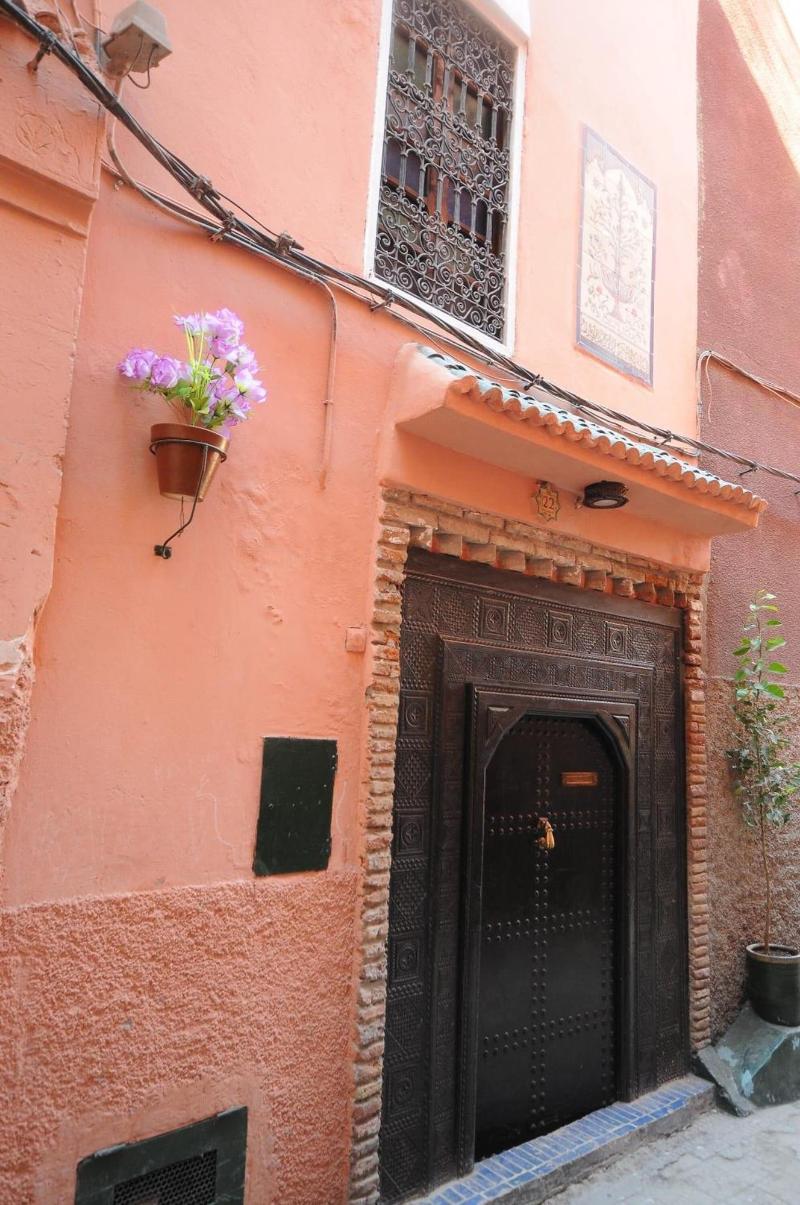 Riad Basma image