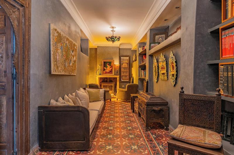 Riad Yamina52 image