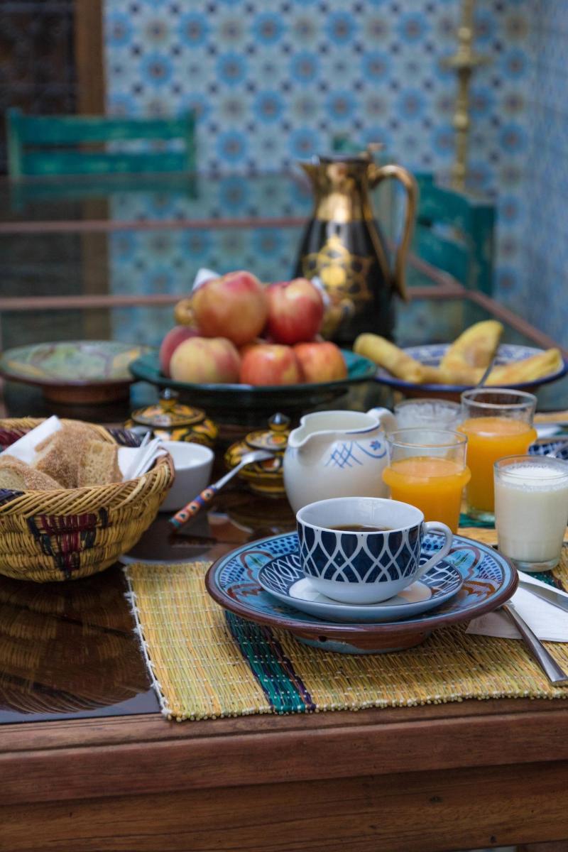 Riad Yamina52 image