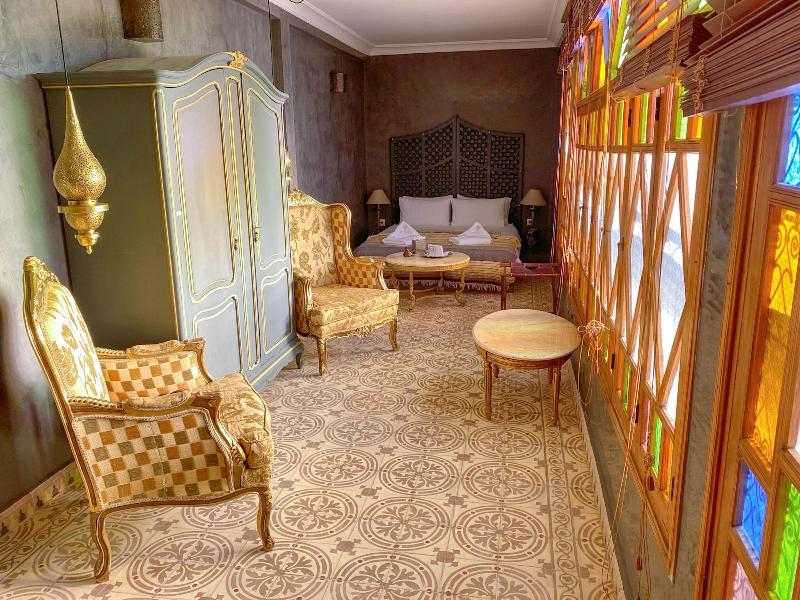 Riad Yamina52 image