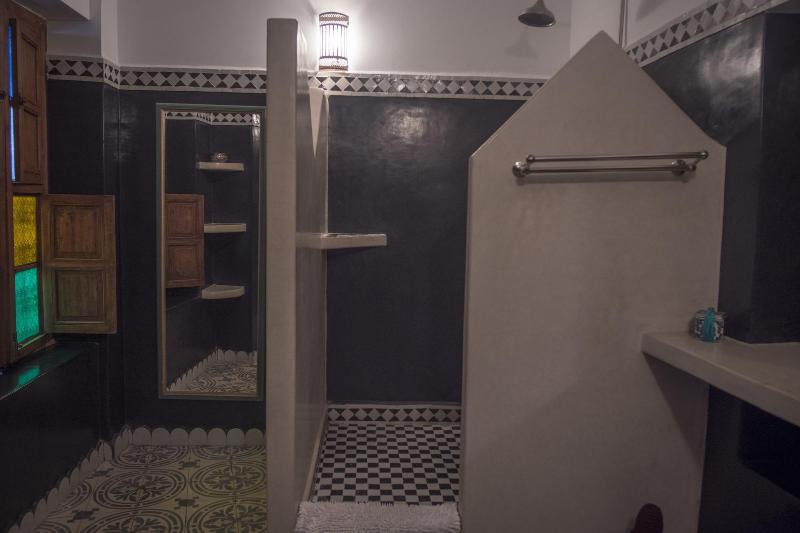 Riad Yamina52 image