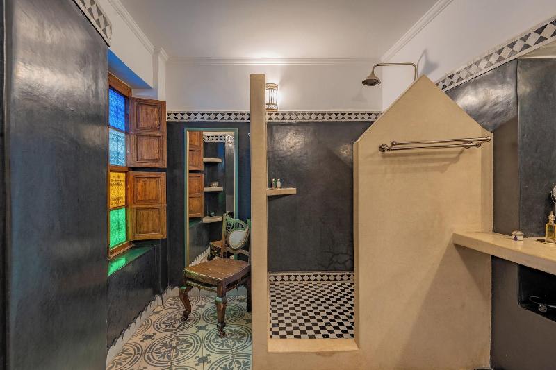 Riad Yamina52 image