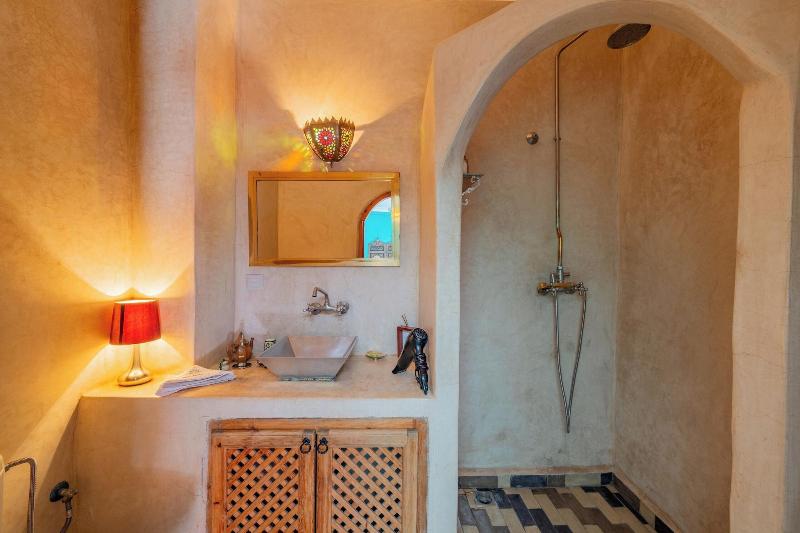 Riad Yamina52 image
