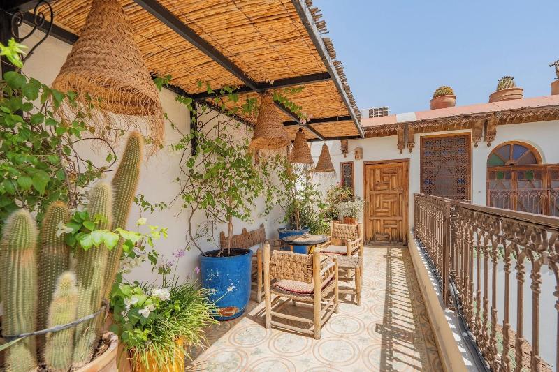 Riad Yamina52 image