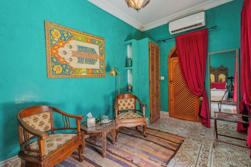 Riad Yamina52 image
