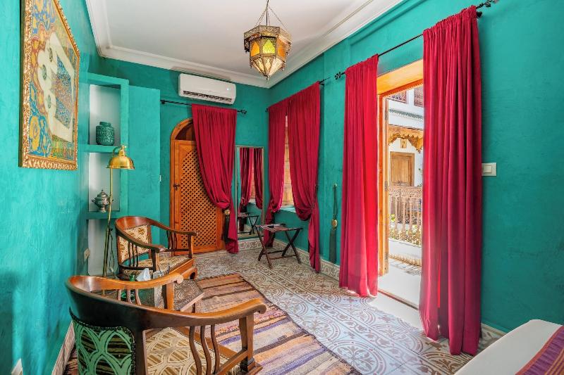 Riad Yamina52 image