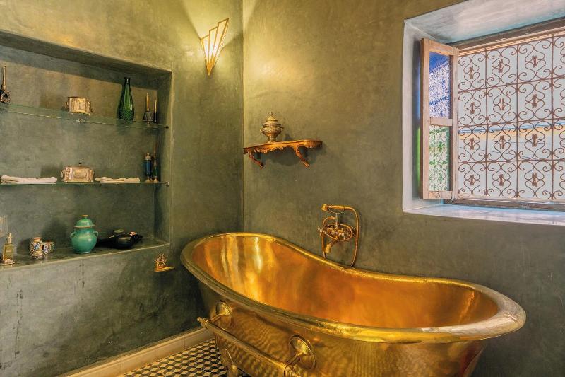 Riad Yamina52 image