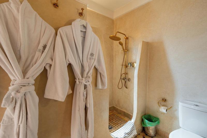 Riad Yamina52 image
