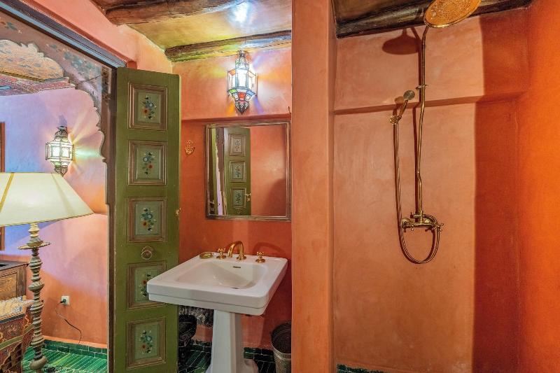 Riad Yamina52 image