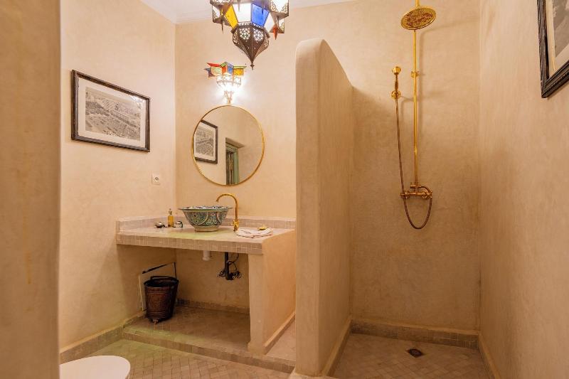 Riad Yamina52 image