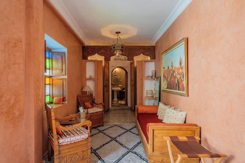 Riad Yamina52 image