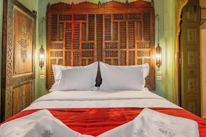 Riad Yamina52 image