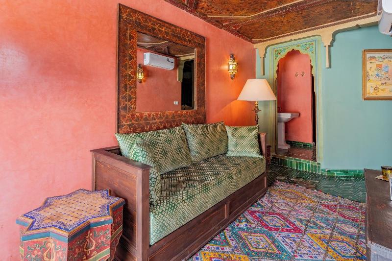 Riad Yamina52 image