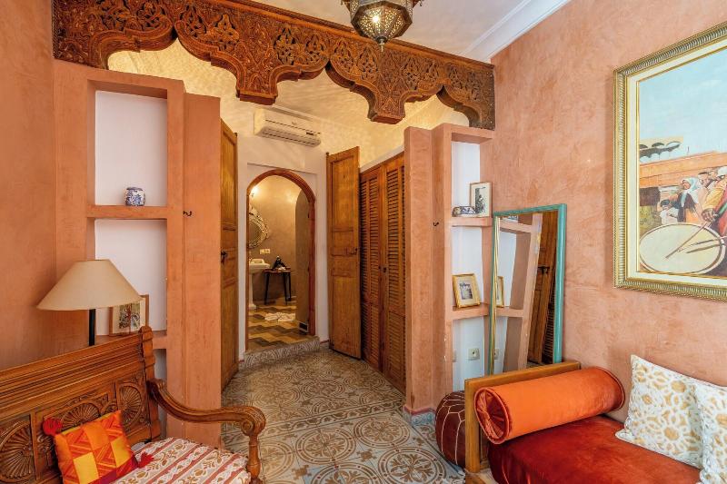 Riad Yamina52 image