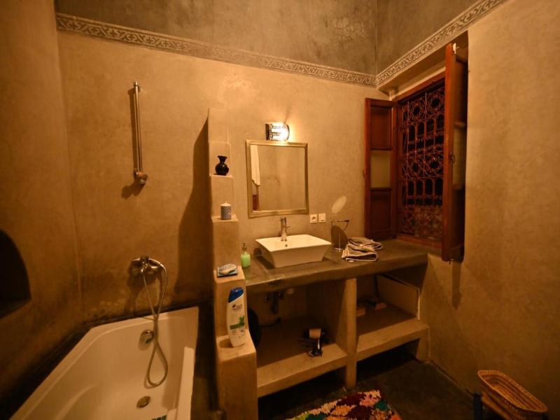 Riad Thycas image
