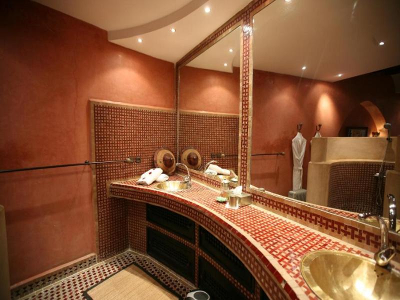 Riad et SPA Misria Les Orangers image