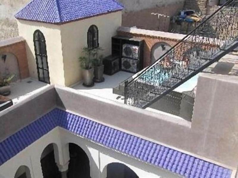 Riad Carllian image