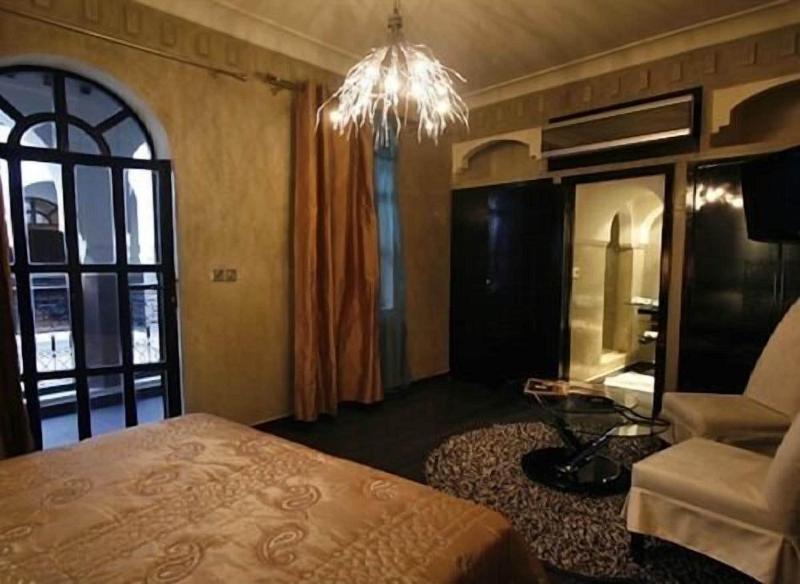 Riad Carllian image