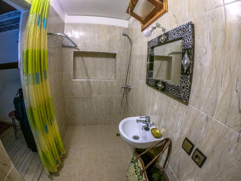 Riad Lalla image
