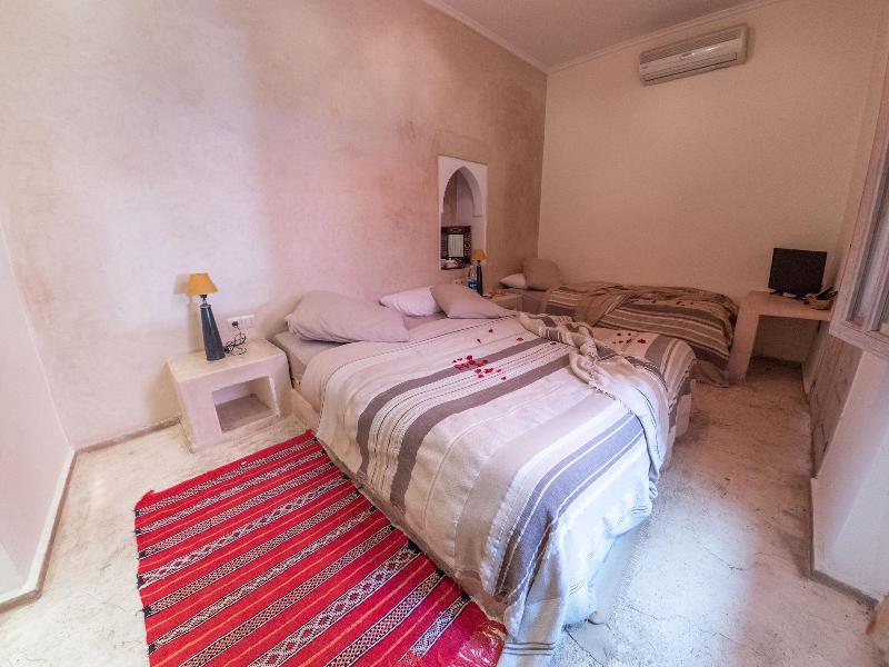 Riad Tahani image
