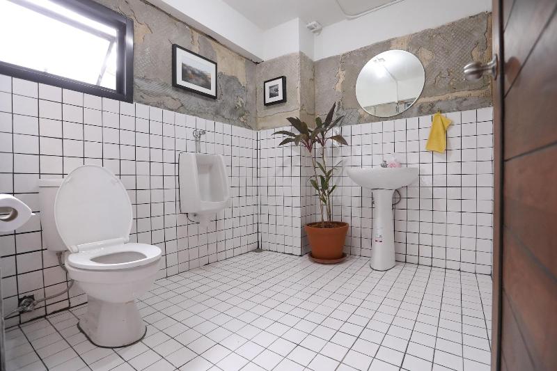 Apartment45 Hostel - Adults Only image