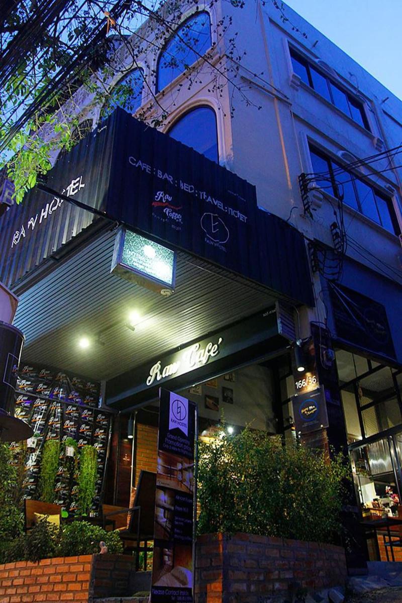 Raw Hostel image