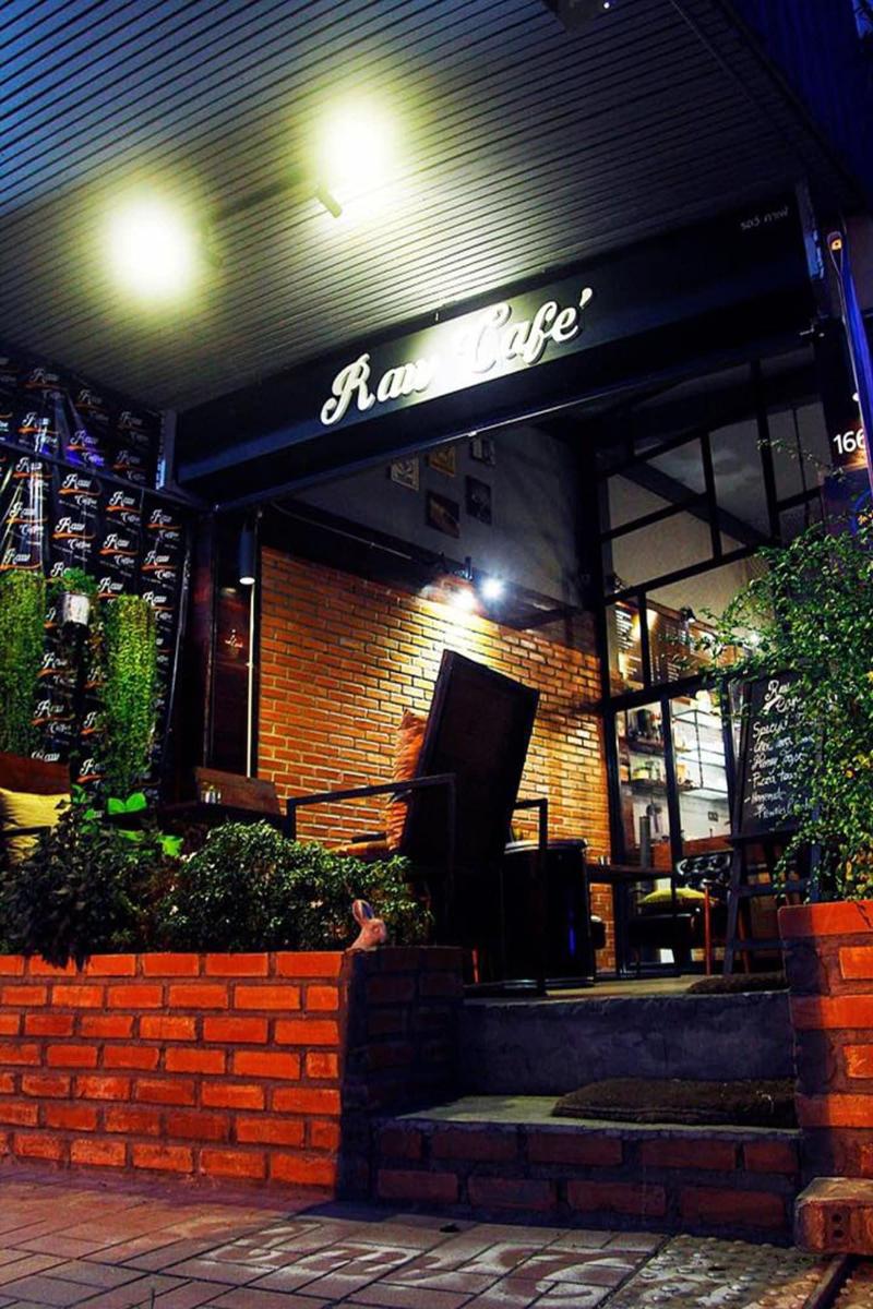 Raw Hostel image