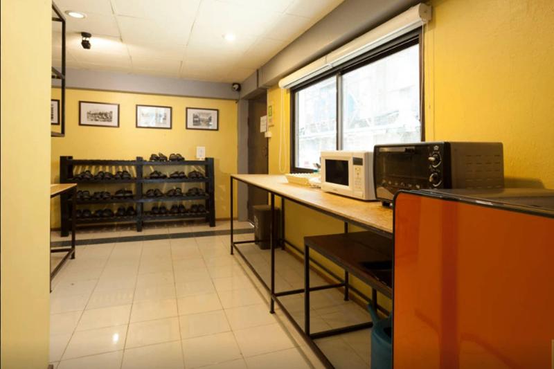 Raw Hostel image
