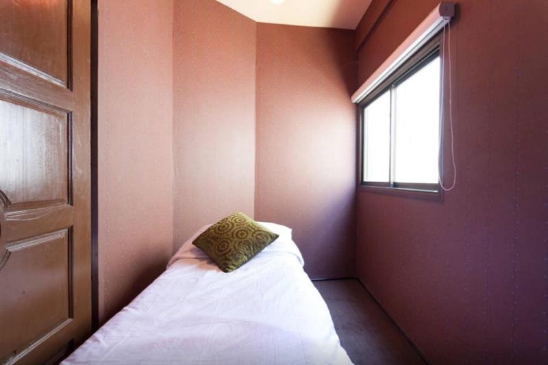 Raw Hostel image