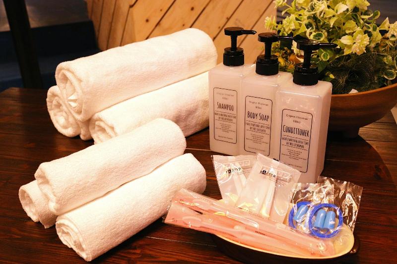 TRAVEL&BOOK HOTEL HULATON CABIN takamatsu - Hostel image