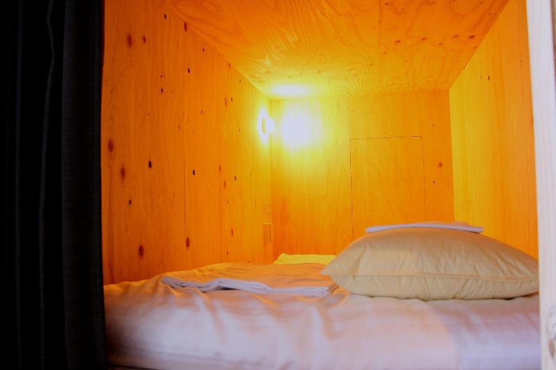 TRAVEL&BOOK HOTEL HULATON CABIN takamatsu - Hostel image