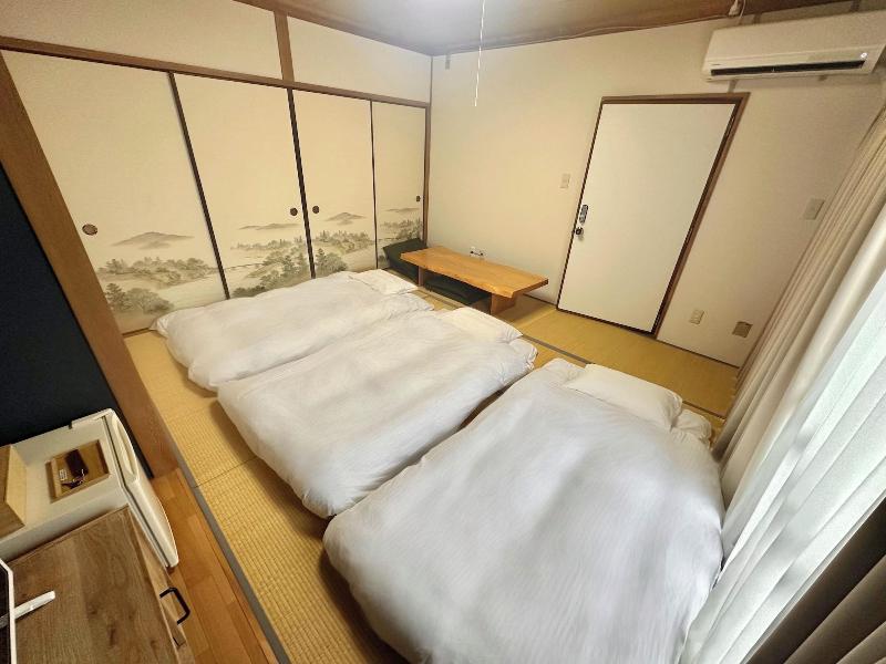 TRAVEL&BOOK HOTEL HULATON CABIN takamatsu - Hostel image