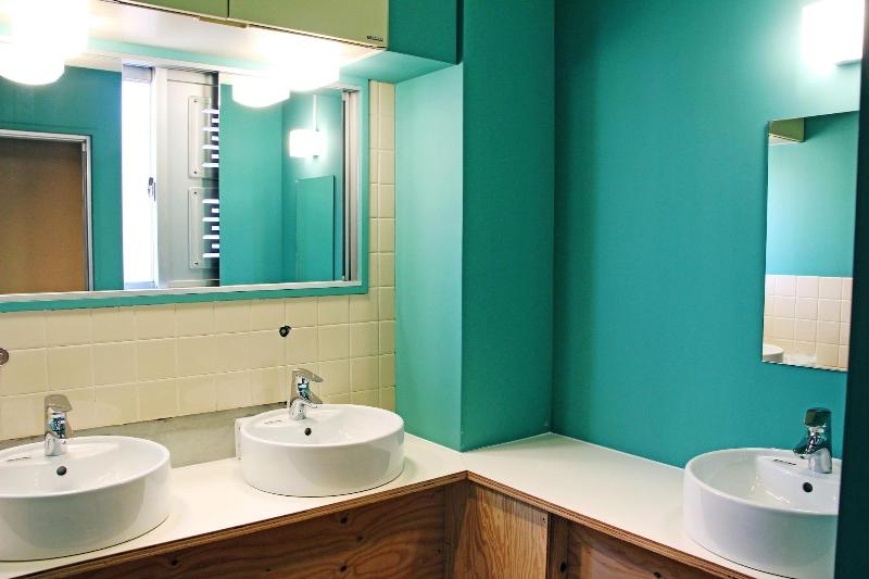 TRAVEL&BOOK HOTEL HULATON CABIN takamatsu - Hostel image