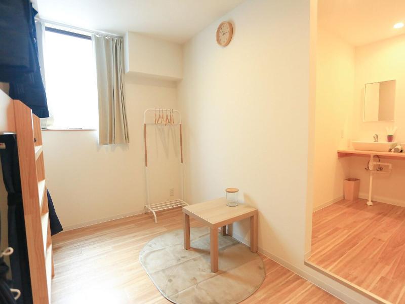 Coins Hostel Tenjin image