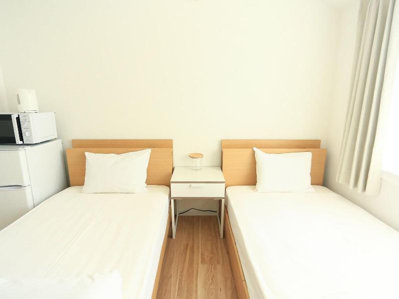 Coins Hostel Tenjin image