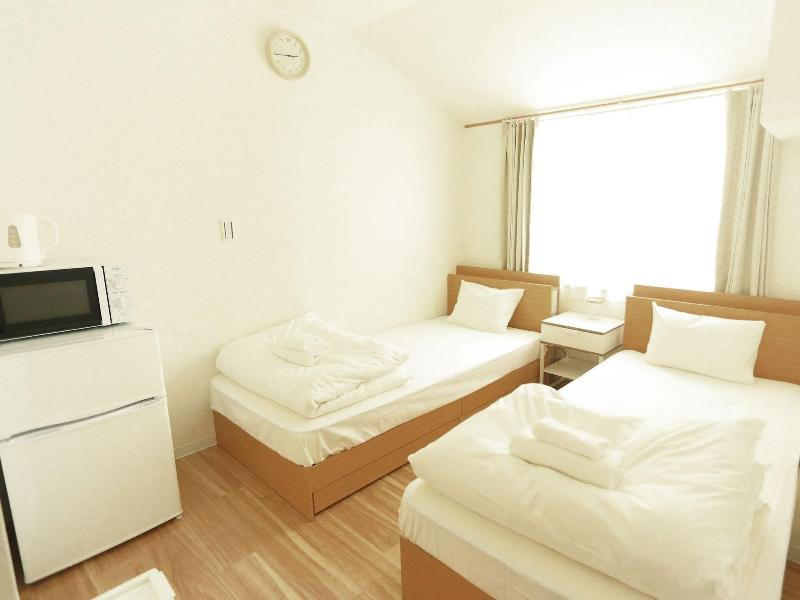 Coins Hostel Tenjin image