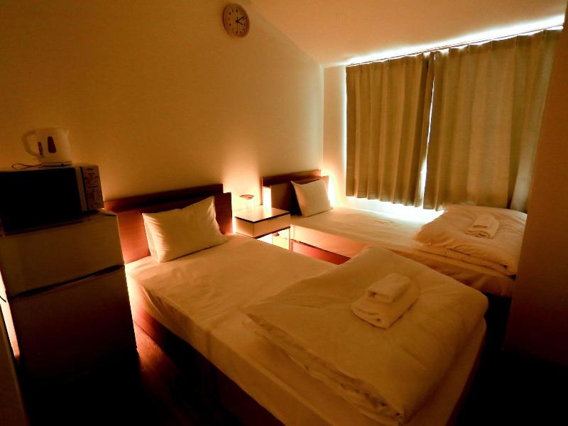 Coins Hostel Tenjin image