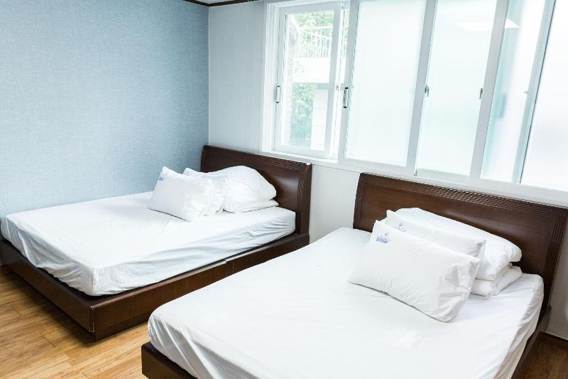 Myeongdong Miss Korea Guesthouse - Hostel image