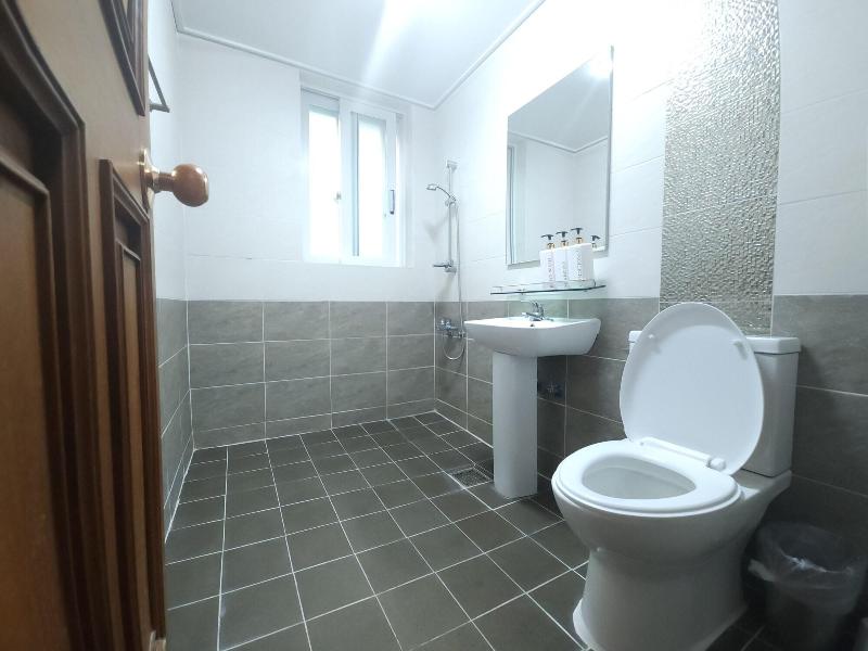 Myeongdong Miss Korea Guesthouse - Hostel image