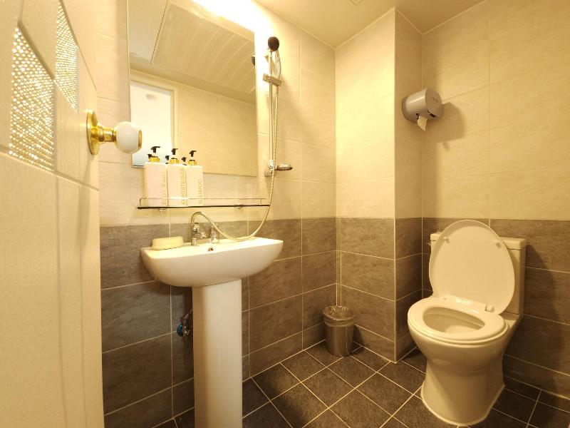 Myeongdong Miss Korea Guesthouse - Hostel image