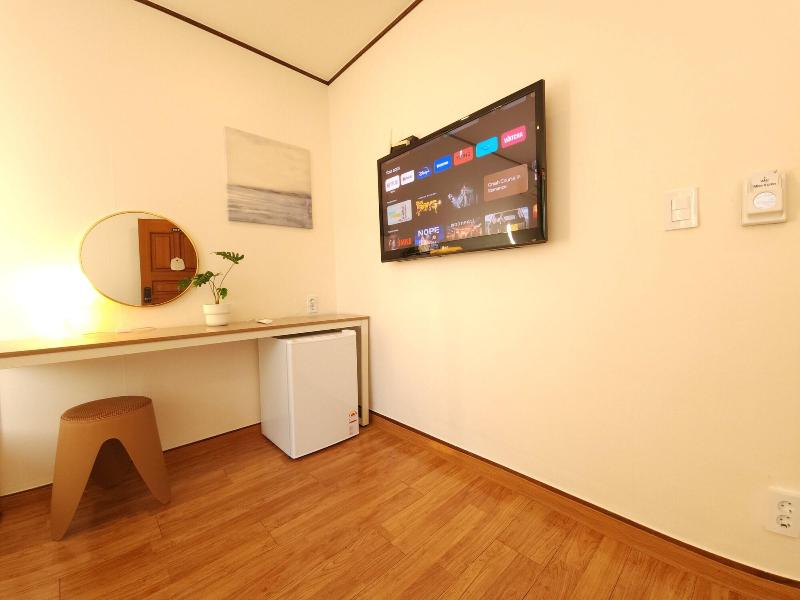 Myeongdong Miss Korea Guesthouse - Hostel image