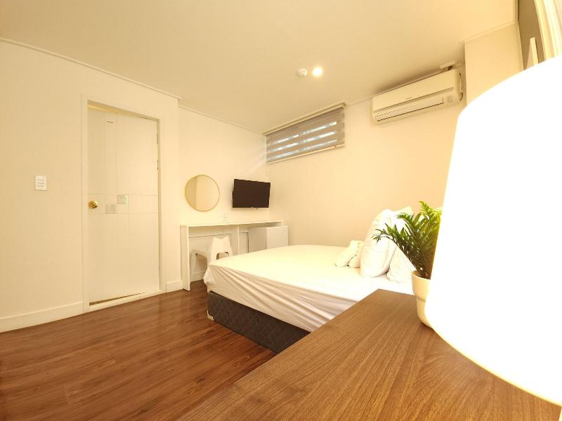 Myeongdong Miss Korea Guesthouse - Hostel image