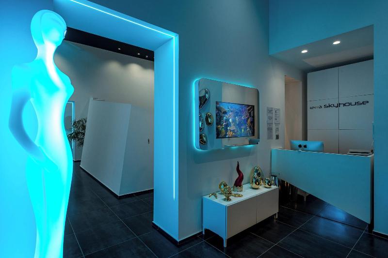 Skyhouse Chiaia image