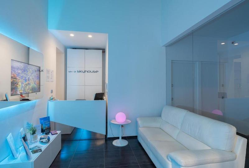 Skyhouse Chiaia image