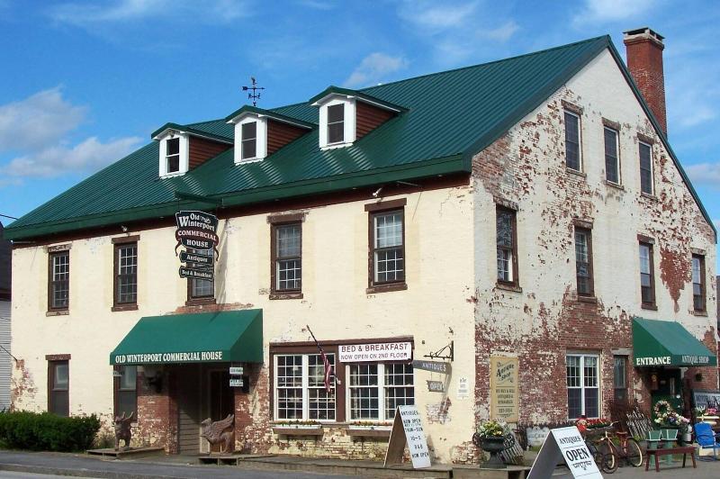 Old Winterport Commercial House — general view
