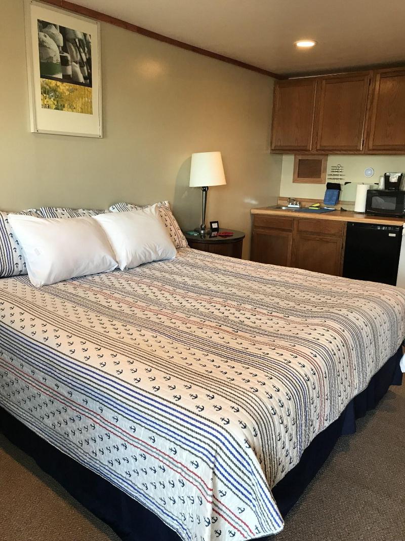White Birches Motel image